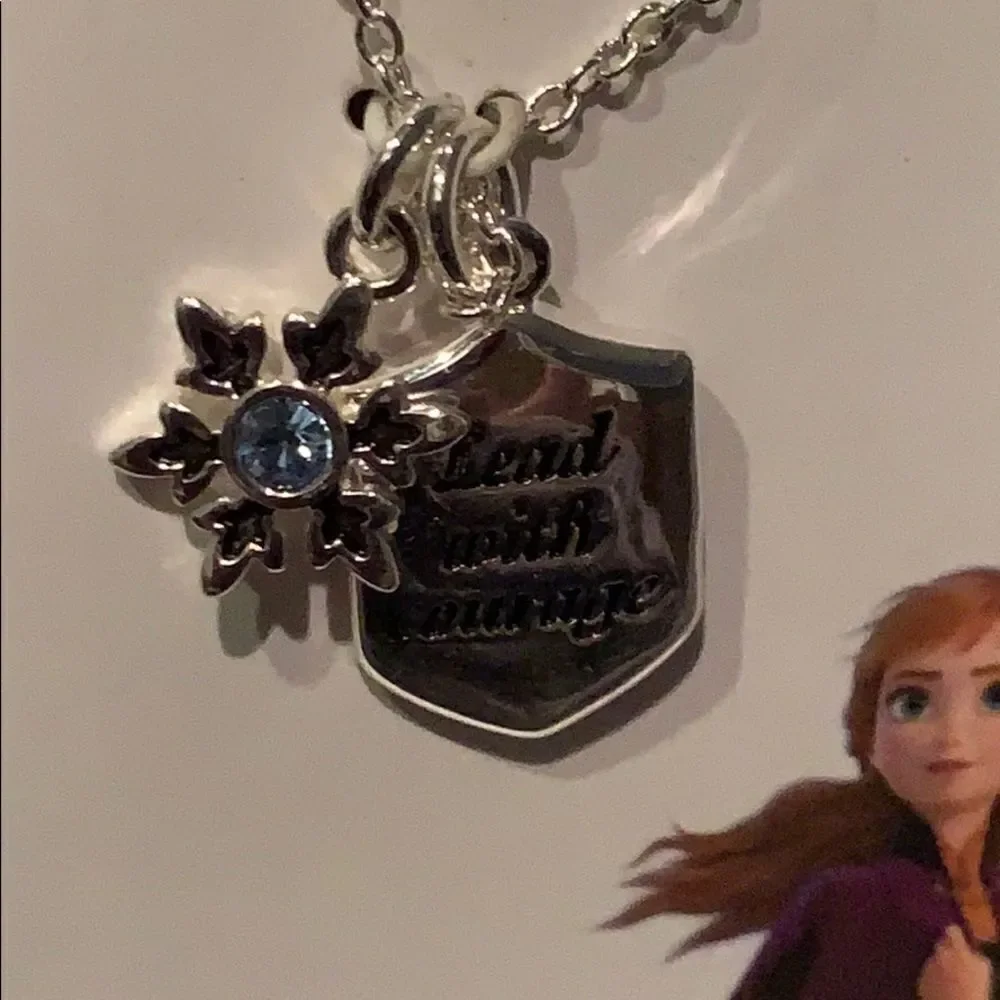 Disney nib
